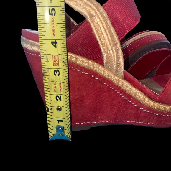 Studio Paolo Red Slingback Sandal Wedges - Picture 9 of 9